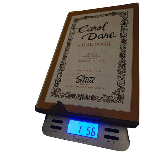 Carol dare cookbook - recollected from  the state magazine 1961 - Picture 2 of 5